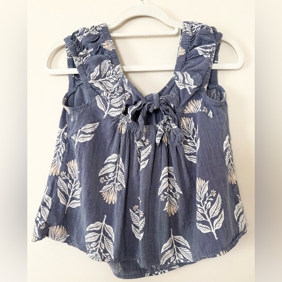 Old Navy Blue Floral Flowy Swing Bow Tie Back Crop Boxy Blouse Top - Picture 2 of 7